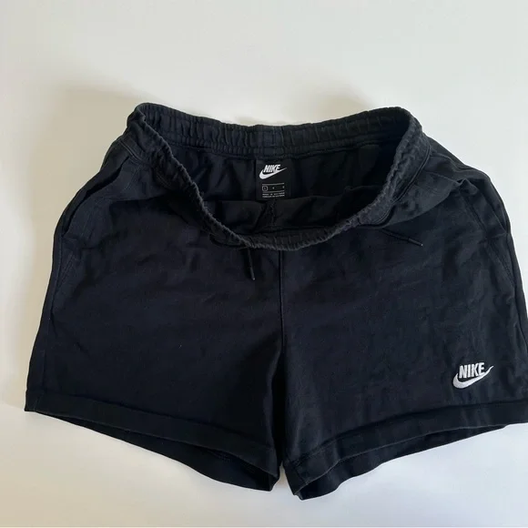 Nike Cotton Boyfriend short - Picture 3 of 5